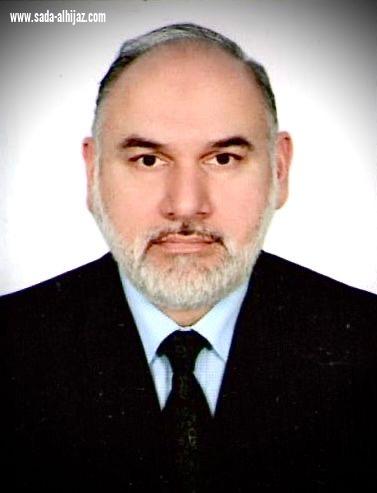طبيب من