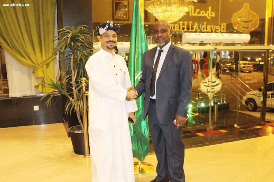 بحضور الشيخ غزالي طس منتخب جاليات نيجيريا يحصد كأس دوري القناصل المعتمدين بجدة احتضنته اكاديمية النادي الاهلي بجدة 