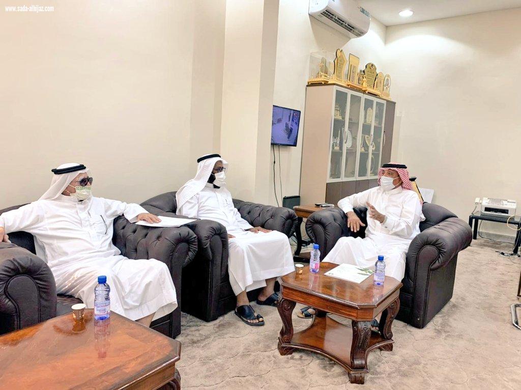 محافظ صامطة يستقبل مدير صندوق التنمية الزراعية بمنطقة جازان 
