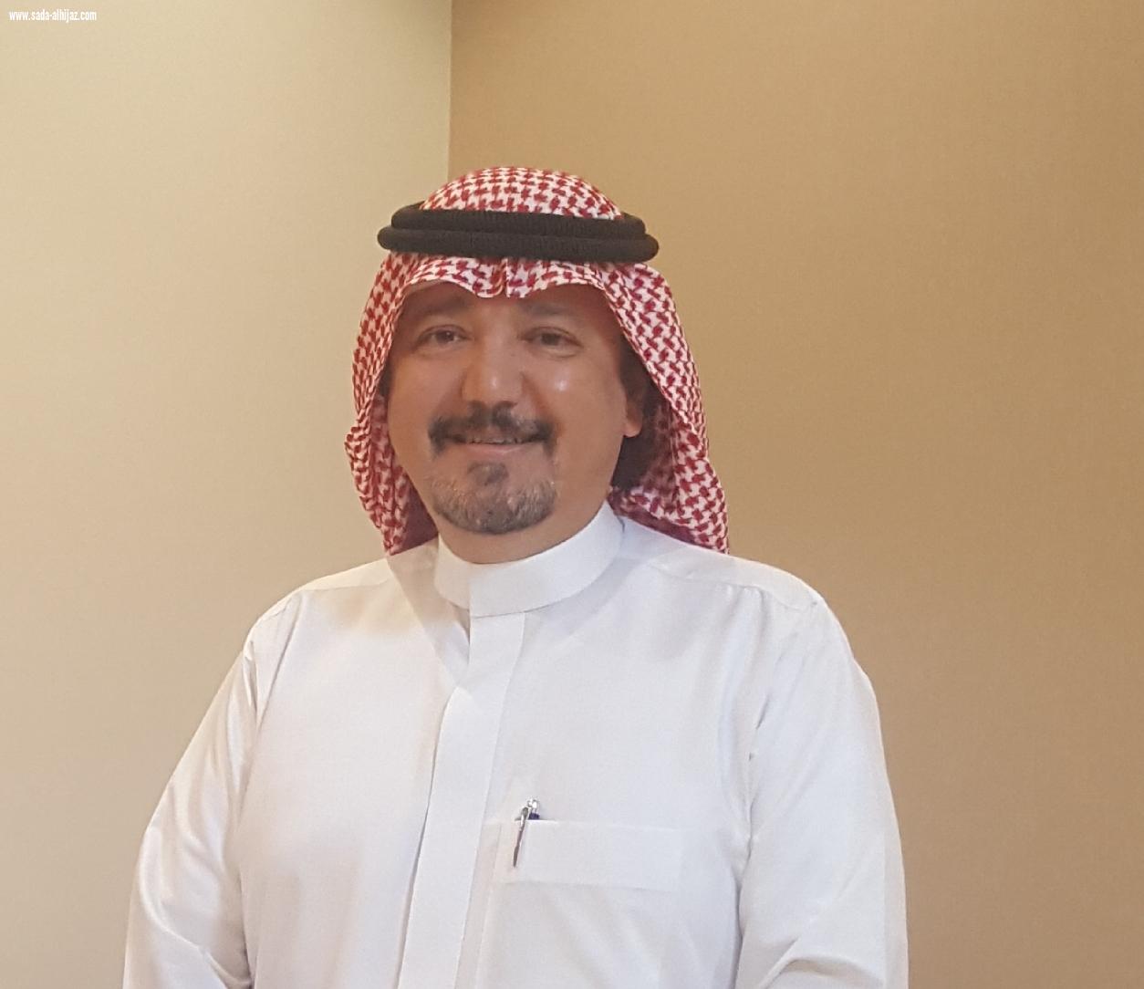 المهندسون عبدالله باجابر وشرف القرشي وهيثم بن احمد سفر يهنؤون الملك وولي عهده في يوم الوطن