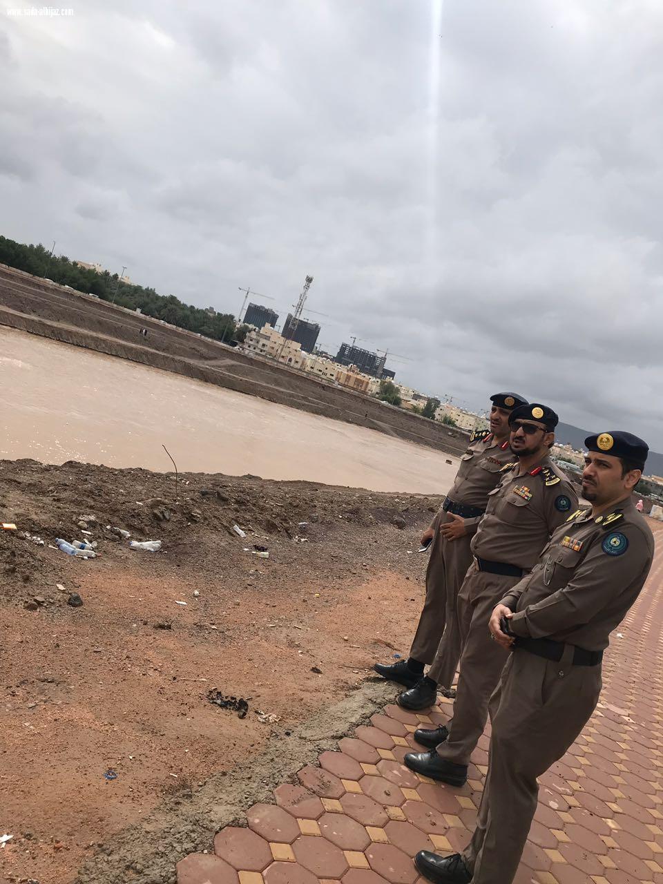 مدير مدني المدينة العميد عبدالرحمن بن عبدالحميد الحربي يقوم بجولة تفقدية للأودية و السدود  بالمدينة المنورة
