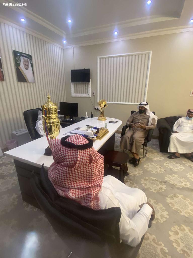 رئيس مركز وادي جازان يستقبل فريق امجاد الخشابية بطل بطولة الغرفة التجارية الصناعية بجازان وبطل السوبر