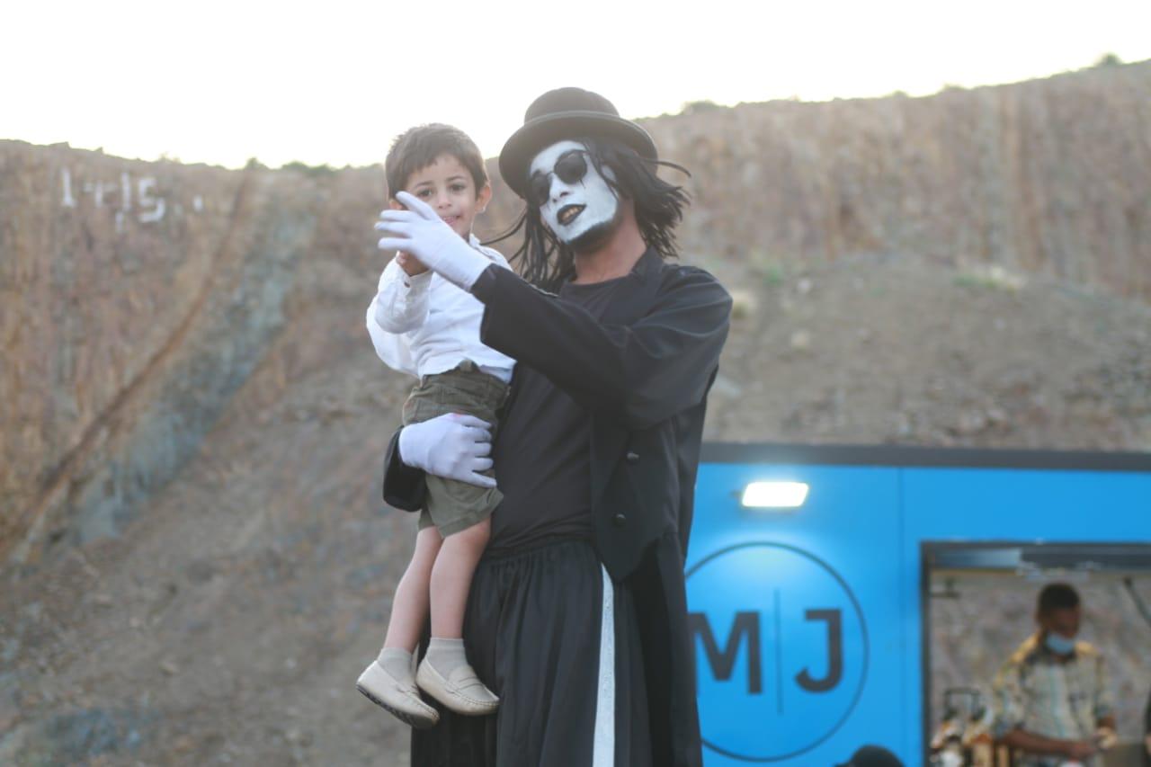 بالصور