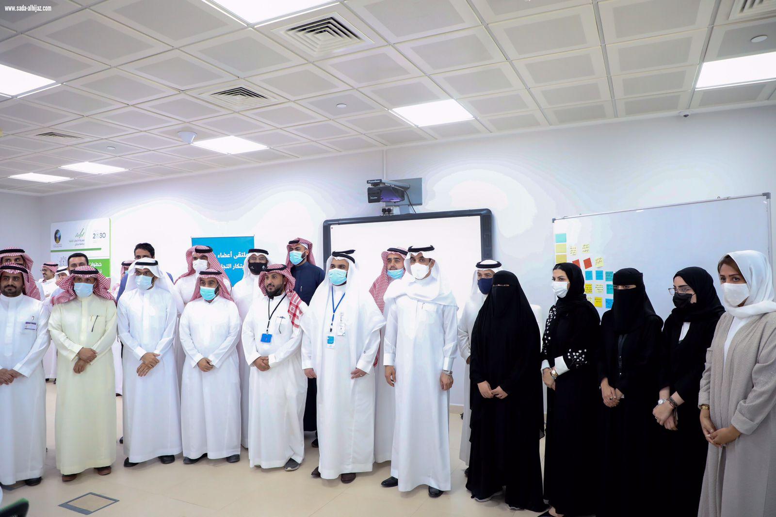 رئيس جامعة حائل يزور ملتقى منظومة الابتكار التجاري الوطنية الذي تنظمه هيئة المنشآت الصغيرة والمتوسطة  باستضافة جامعة حائل