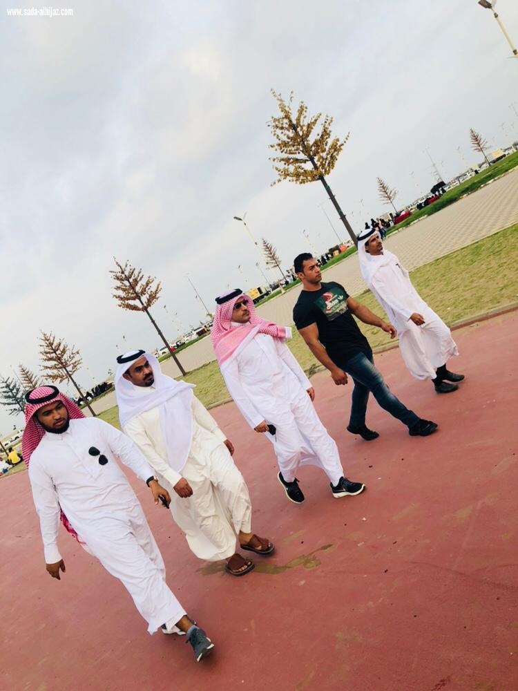 الطيار يتفقد فعاليات التنشيط السياحي في المحافظة 