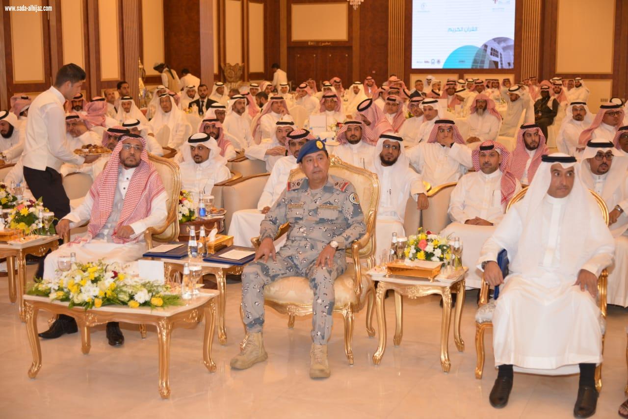 تعليم جدة يكرم معلمي مكتب الوسط ويطلق مبادرة نلتزم بما يجب
