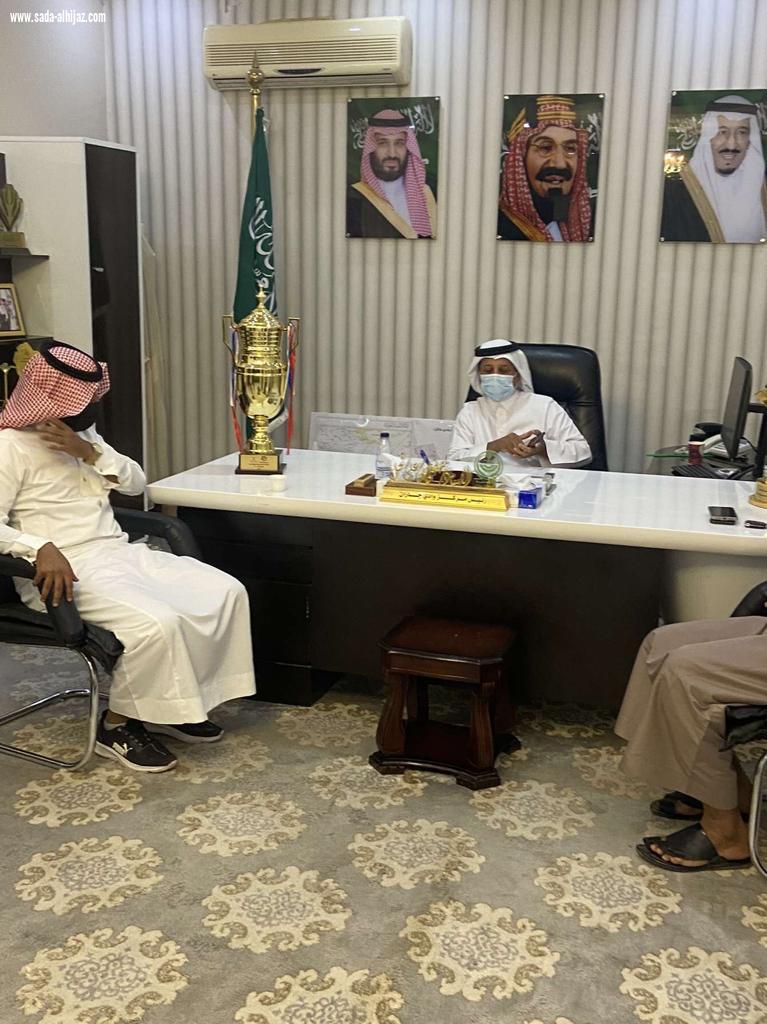 رئيس مركز وادي جازان يستقبل فريق امجاد الخشابية بطل بطولة الغرفة التجارية الصناعية بجازان وبطل السوبر