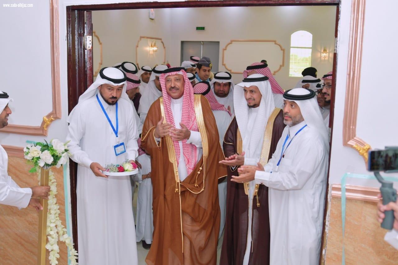 زعلة والأحوس يدشنان ملتقى الرياضيات الأول ويفتتحان المعرض المصاحب