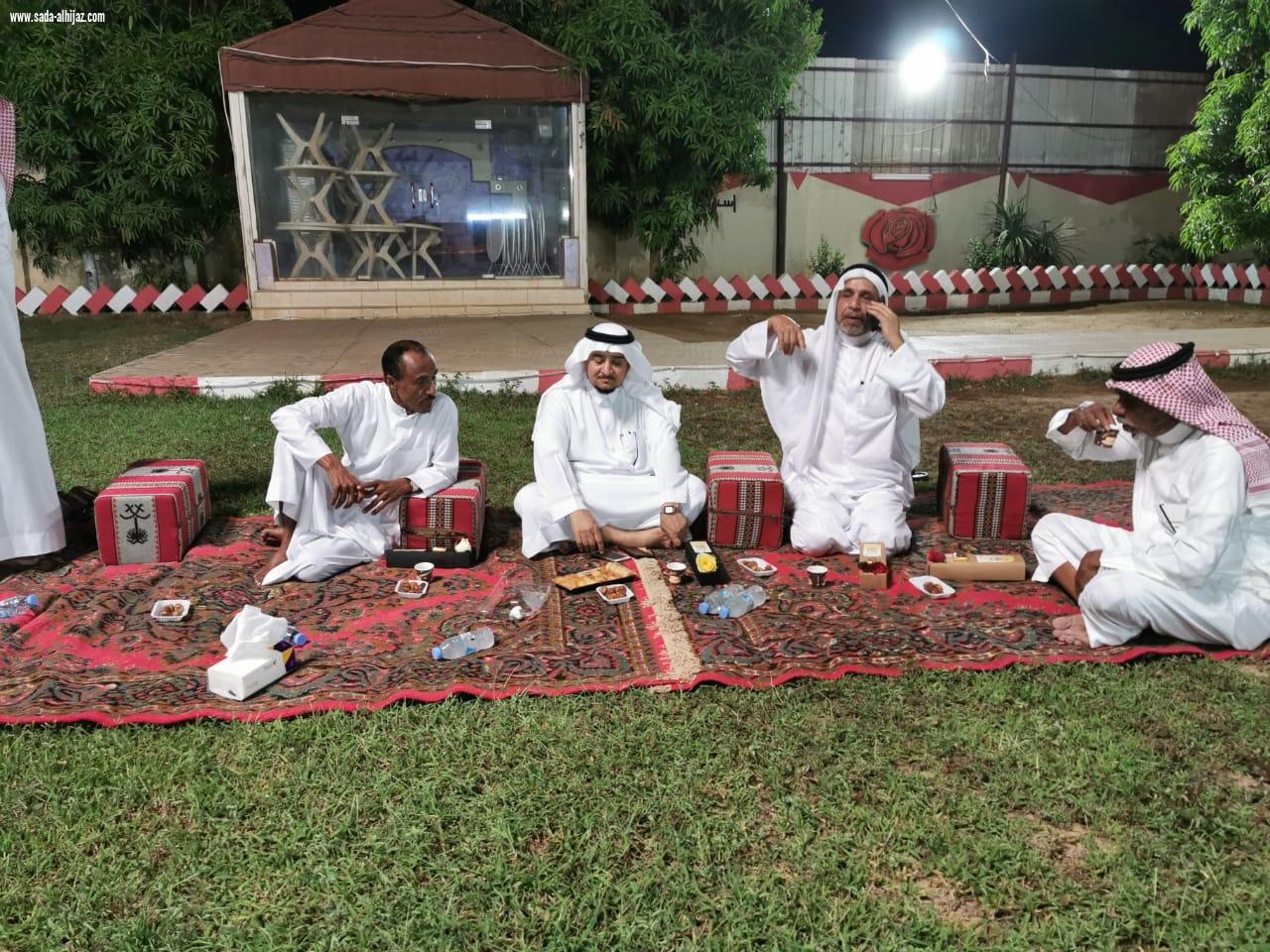 تنمية محافظة الطوال تقيم حفل معايدة لخريجي المعهد العلمي للعام ١٣٩٤/ ١٣٩٥ للهجرة