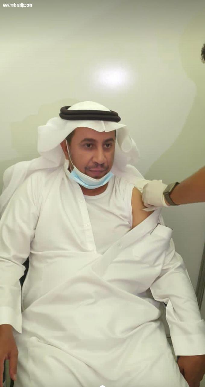 دشن محافظ العرضيات / الأستاذ علي بن يوسف المهداوي ، اليوم الأربعاء مركز تطعيم لقاحات كورونا بالمحافظة، وذلك بمستشفى ثريبان العام.
