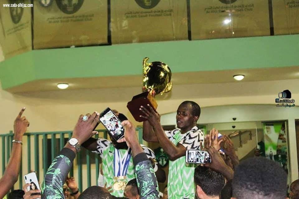 بحضور الشيخ غزالي طس منتخب جاليات نيجيريا يحصد كأس دوري القناصل المعتمدين بجدة احتضنته اكاديمية النادي الاهلي بجدة 