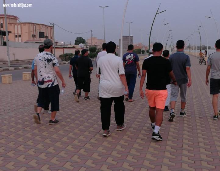 اللجنة الاجتماعية بمحافظة الطوال تطلق برنامج الرياضة صحة للجميع رياضة المشي