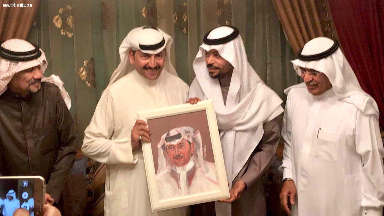 الخديدي يعلن عن إنشاء صالة عرض تشكيلية ومركز تدريب تشكيلي في الطائف تحت مظلة جمعية الثقافة والفنون