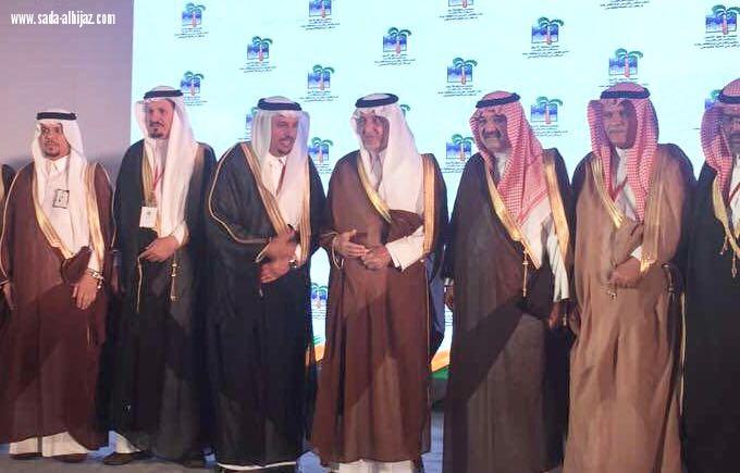 سمو الأمير خالد الفيصل يدشن مركز حي الصفا النموذجي  مراكز الاحياء  تعكس الجهود المجتمعية والإنسانية في خدمة الاحياء السكنية 