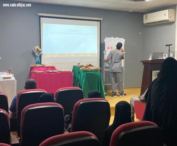 إدارة الخدمات التمريضية بمستشفى الطوال العـــام تعقد