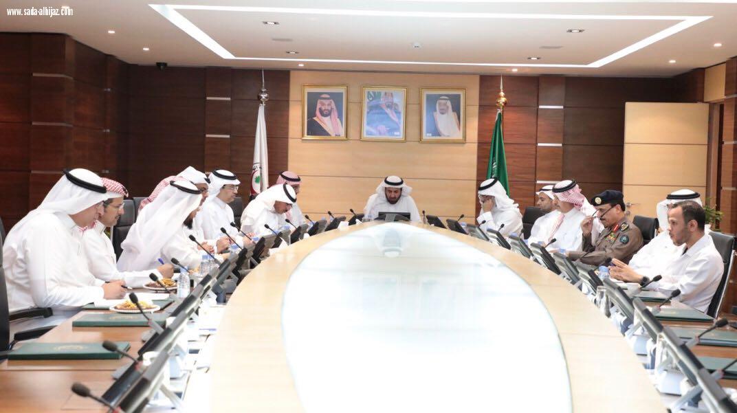 الربيعة يطلع على جهود وإنجازات هيئة الهلال الأحمر السعودي في موسم الحج 1439