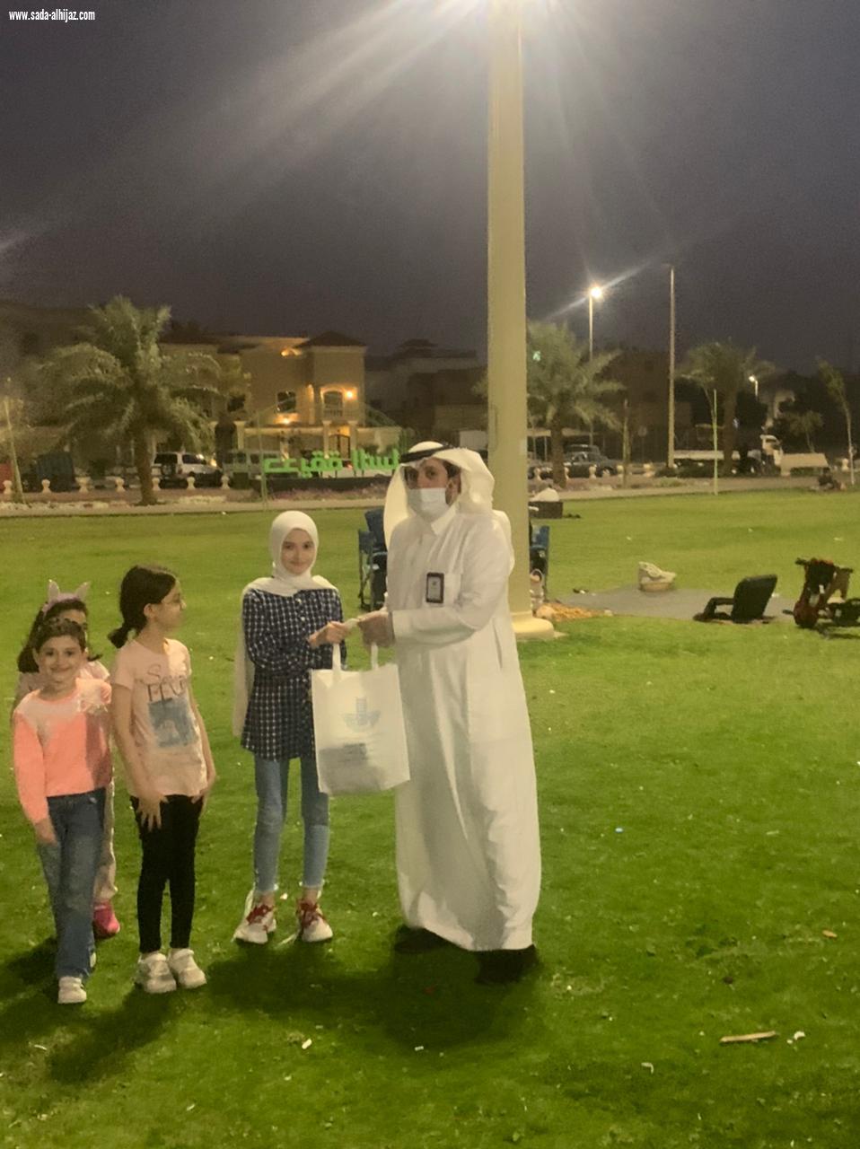 بمشاركة خمس جاليات وأكثر من 50 فرقة تطوعية أمانة الشرقية تواصل أعمال مبادرة