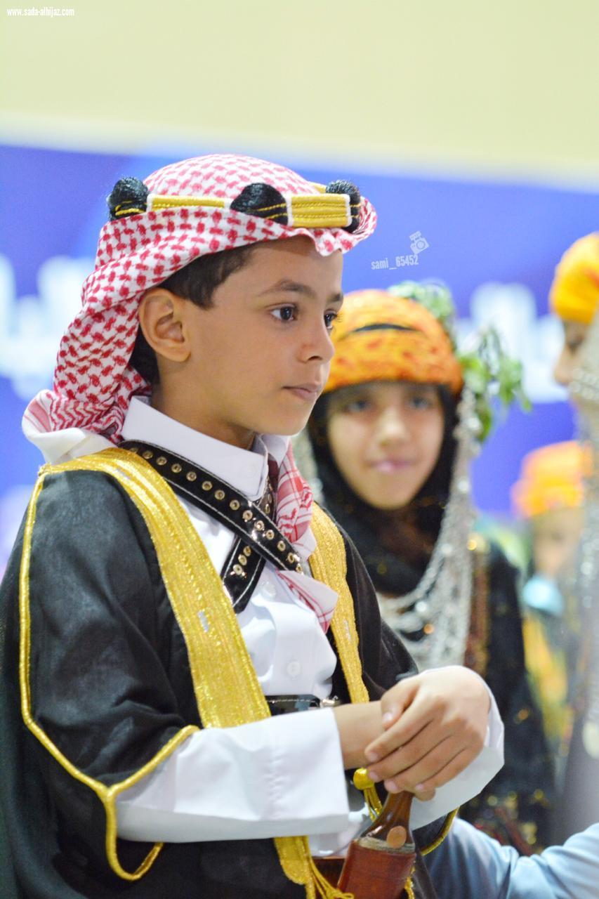 *ليلة تراثية بفراشة المندق  يجسد فيها الأحفاد تراث الأجداد*
