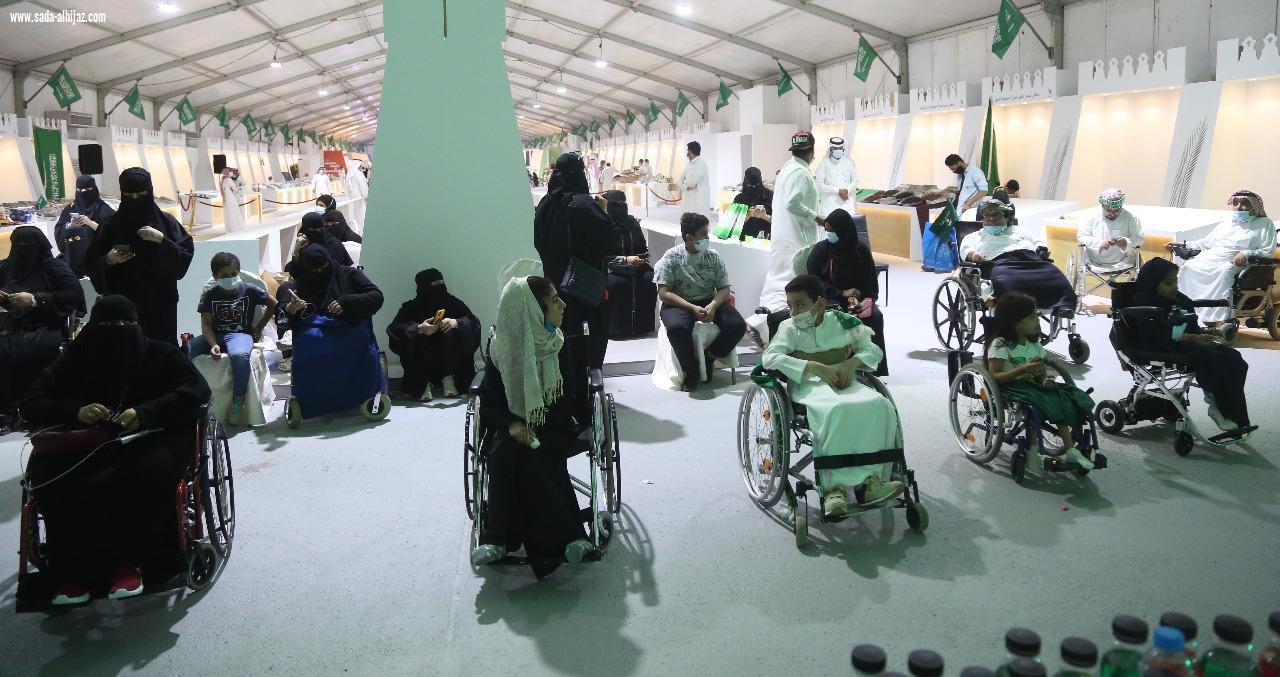 * طاقات فريق بصمة إبداع المدينة من ذوي الإعاقات يحتفلون باليوم الوطني ال ٩٠* 