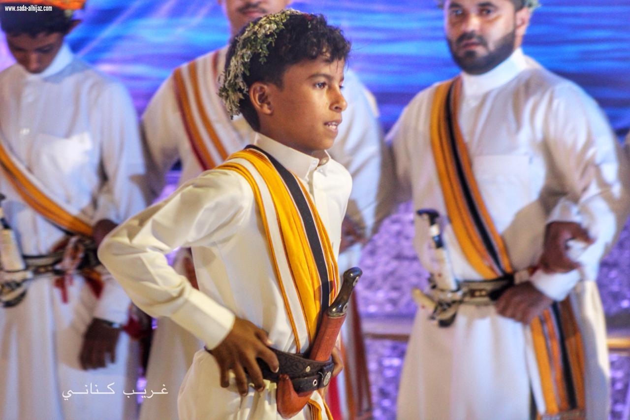 ألوان الأصالة والتجديد تزين ثالث ليالي مهرجان ساحل عسير للتراث البحري بالقحمة