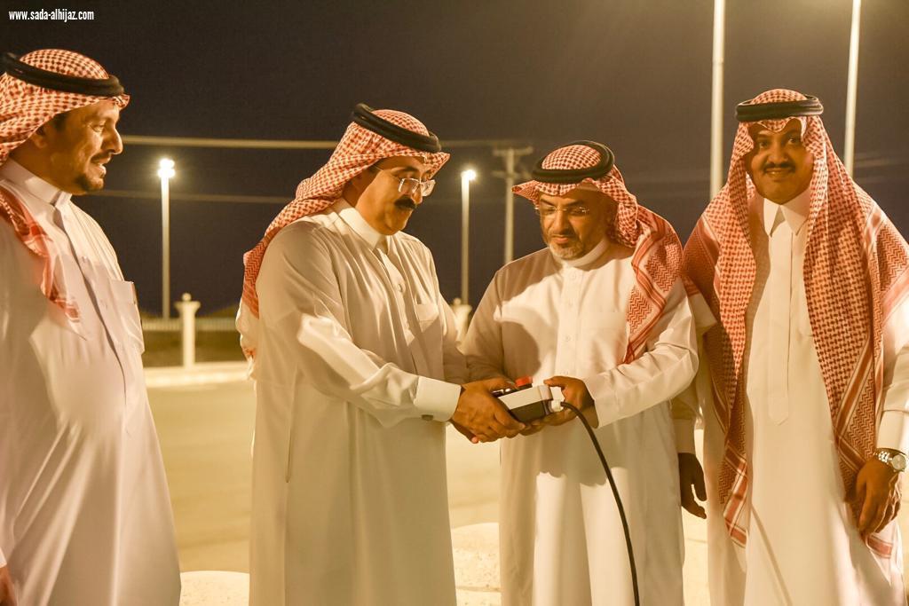 محافظ المجاردة يدشن أكبر سارية لعلم المملكة على مستوى  محافظات عسير