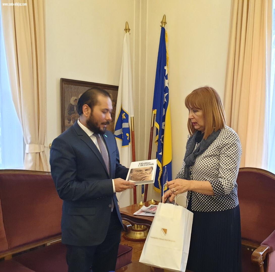 مدير مكتب رابطة العالم الإسلامي  في زيارة رسمية لفخامة نائبة رئيس فيدرالية البوسنة والهرسك في المبني الرئيسي بالعاصمة