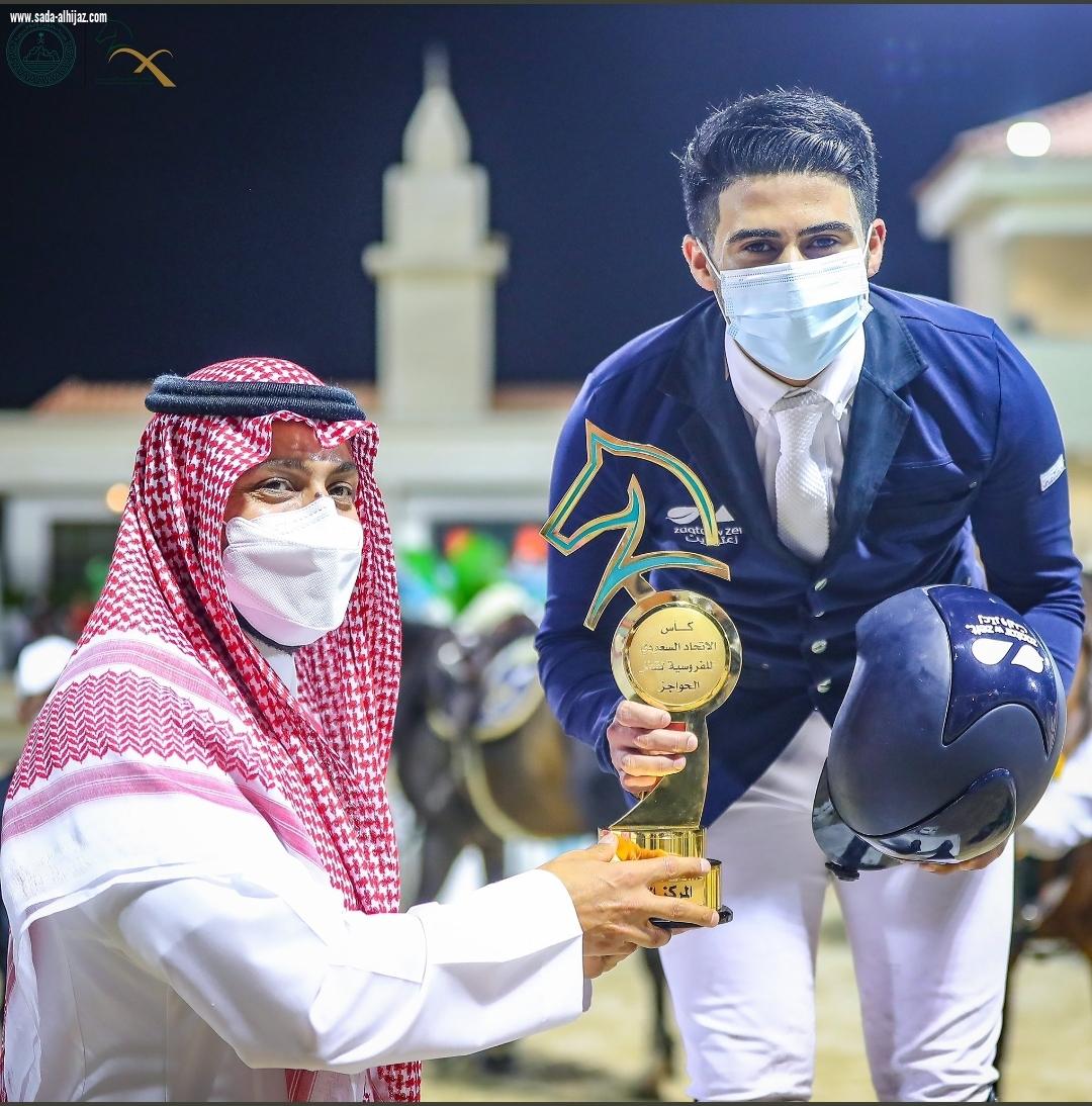 مركز الغزاوي للفروسية يحتضن بطولة كأس الإتحاد السعودي لقفز الحواجز لمدة (3) أيام : *الراجحي بطلاً لكأس الاتحاد السعودي للفروسية في قفز الحواجز*