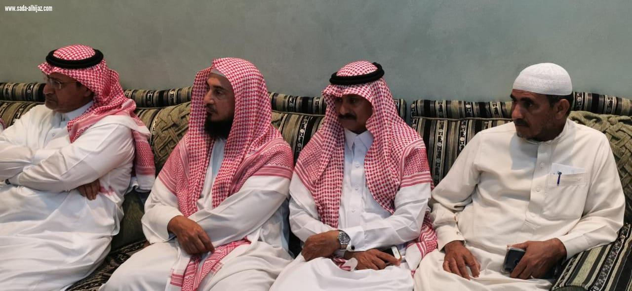 رئيس اللجنة الفرعية للاتحاد العربي السعودي للكاراتيه بالمناطق الجنوبية يكرم المشهور مساعد رئيس بلدية صامطة