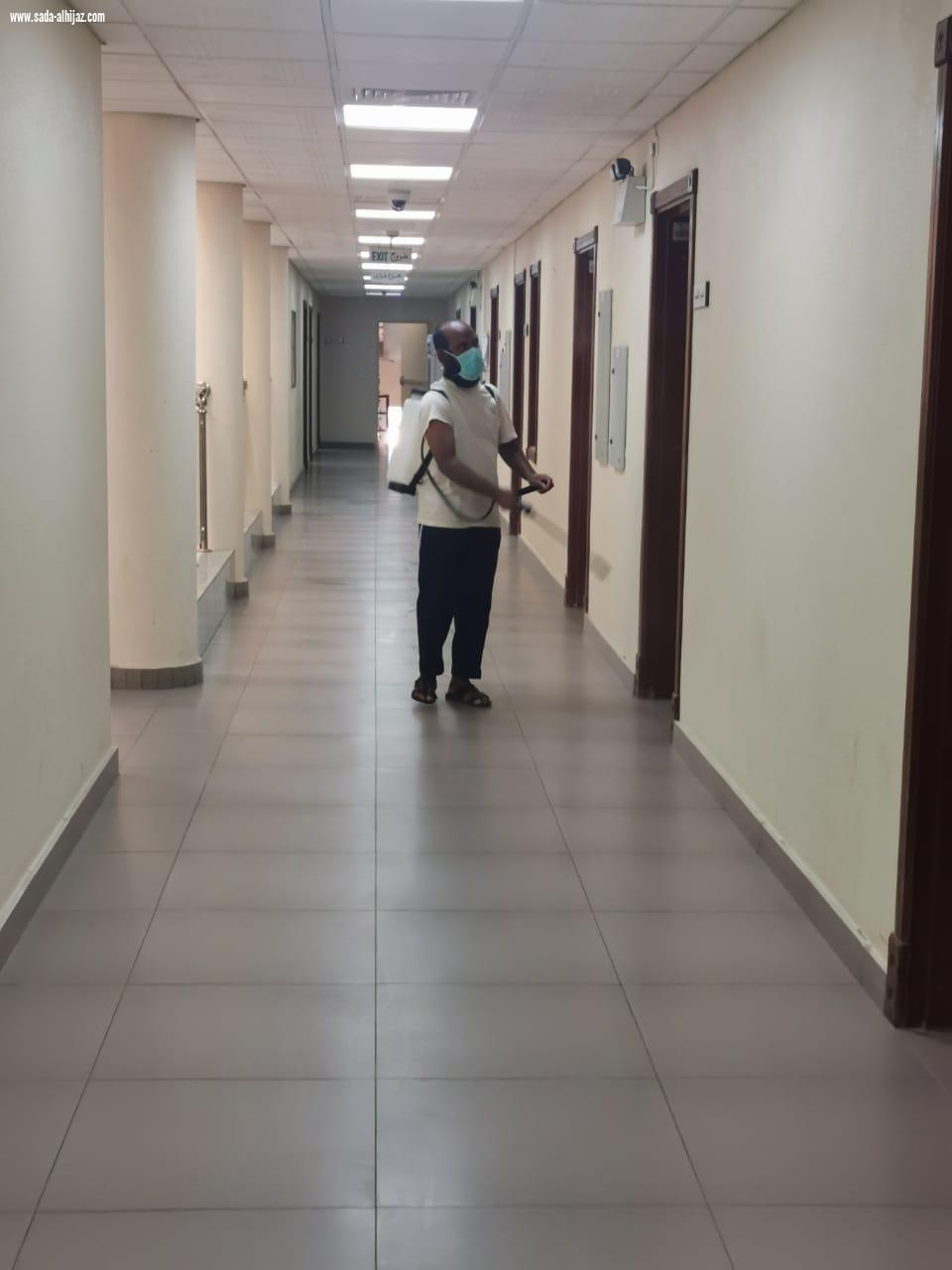 بالصور..   فرع وزارة البيئة والمياه والزراعة بمنطقة المدينة يستقبل موظفيه بالإجراءات الاحترازية