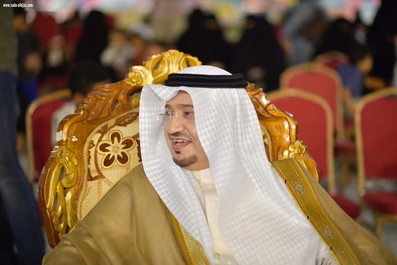 (بالصور) بحضور محافظ المجاردة فريق قادرون ينثرون الابداع في ليلة استثنائية مساء الخميس بشارع فن المجاردة..