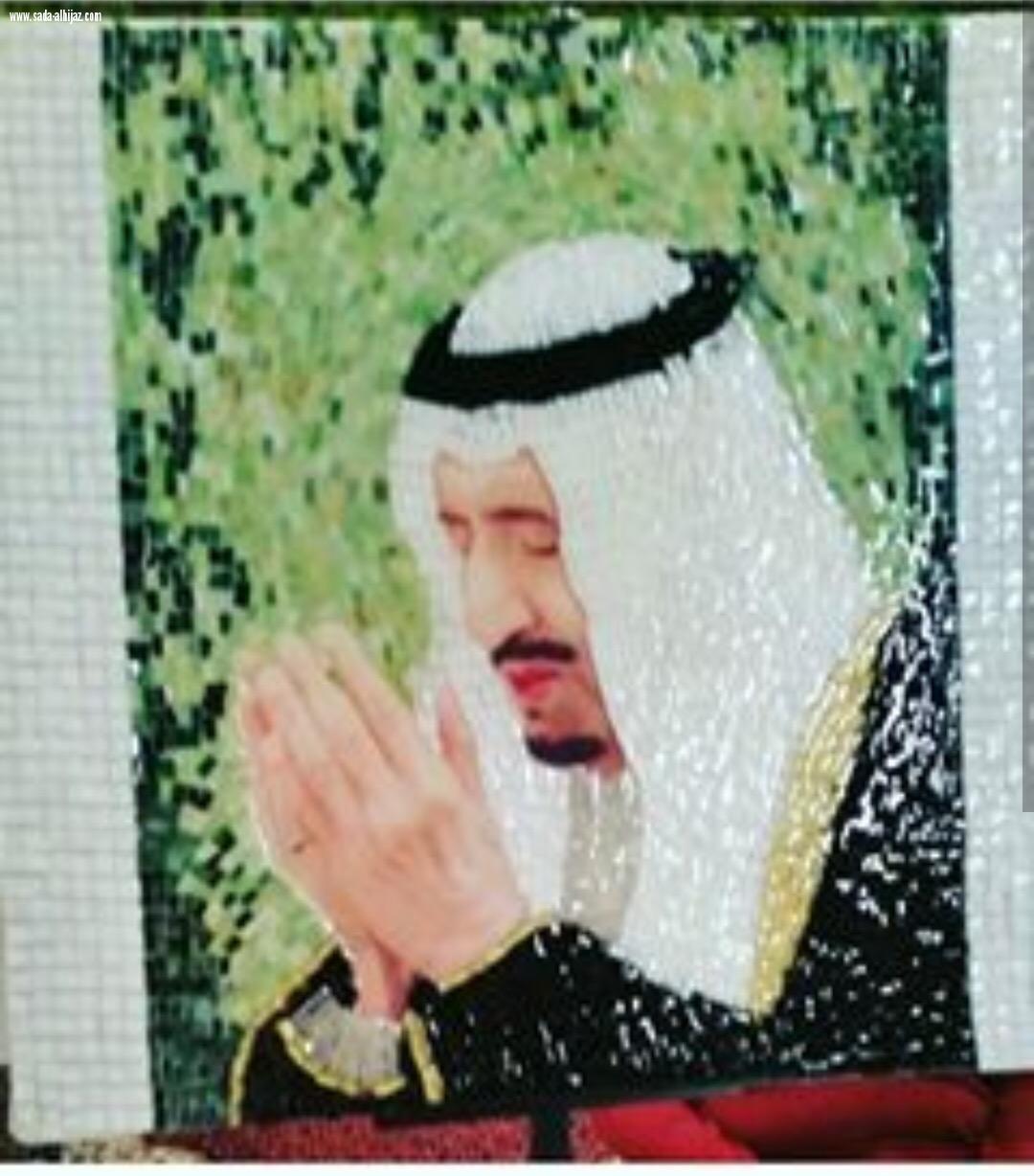  لقاء مع الفنانة التشكلية حنان هاشم بخش