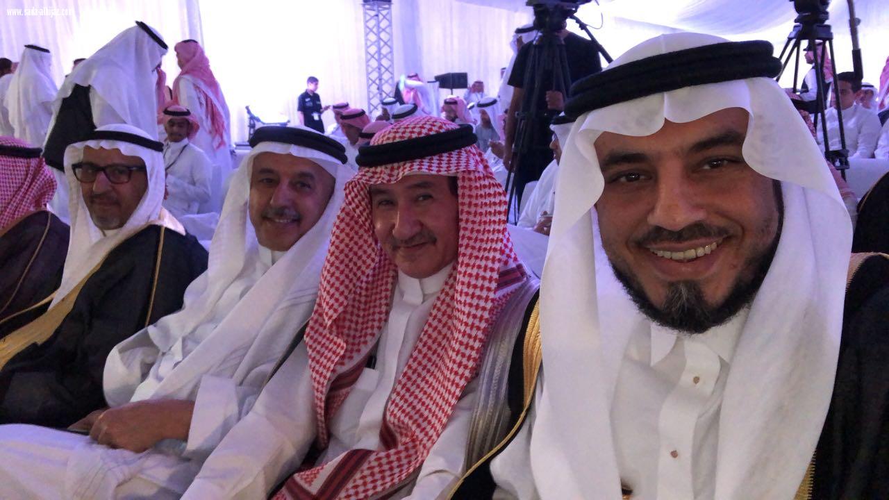 سمو الأمير خالد الفيصل يدشن مركز حي الصفا النموذجي  مراكز الاحياء  تعكس الجهود المجتمعية والإنسانية في خدمة الاحياء السكنية 