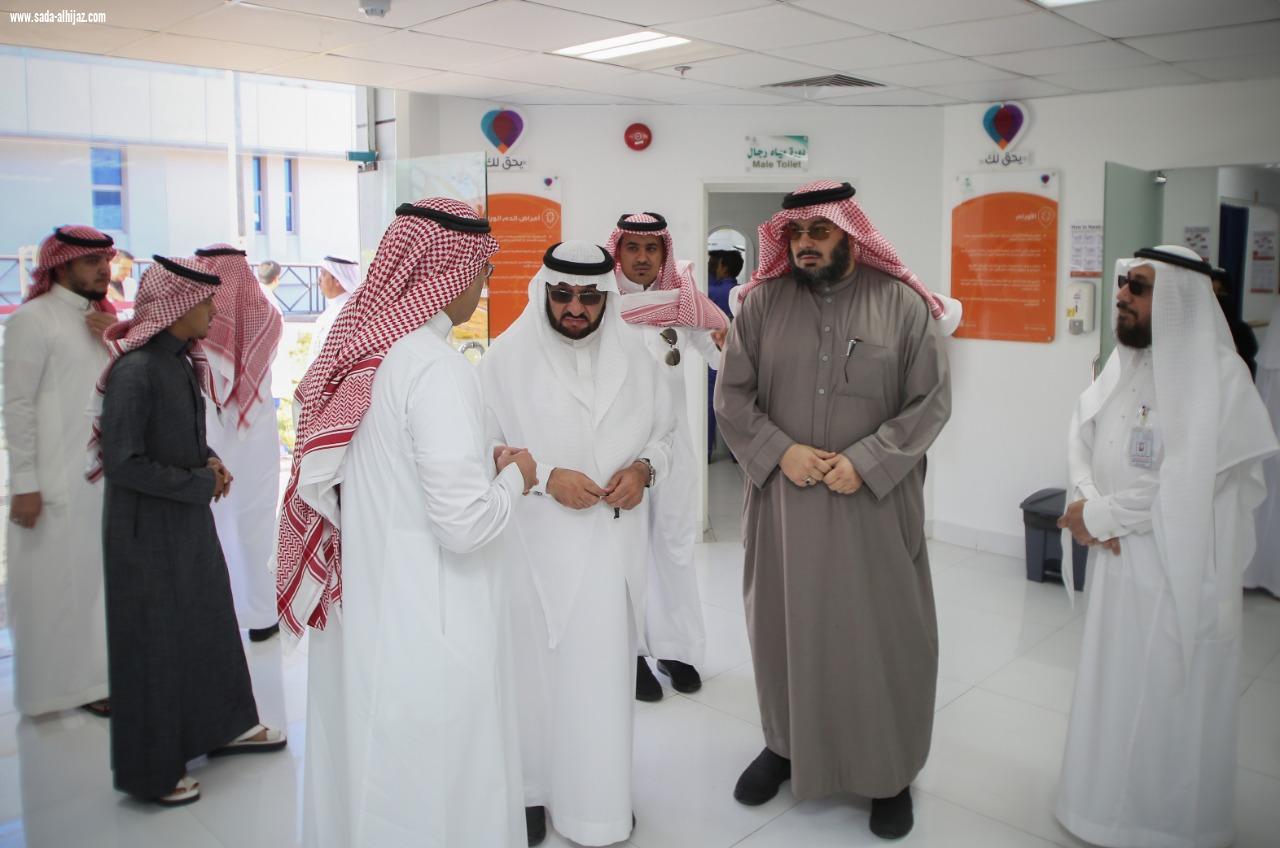بمناسبة اليوم العالمي للسرطان 2019 : معالي رئيس المجلس الاستشاري للجمعية الخيرية لرعاية مرضى السرطان بالمدينة المنورة (أحياها) يزور المرضى المنومين في مستشفى الملك فهد