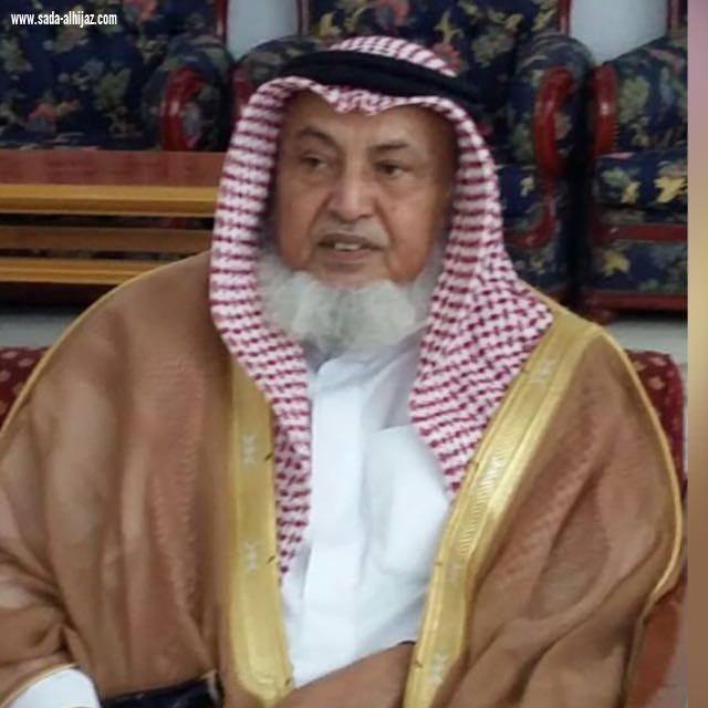 شيخ شمل آل عيسى بني حمد بمحافظة الطوال يعزي الظافري في وفاة والده