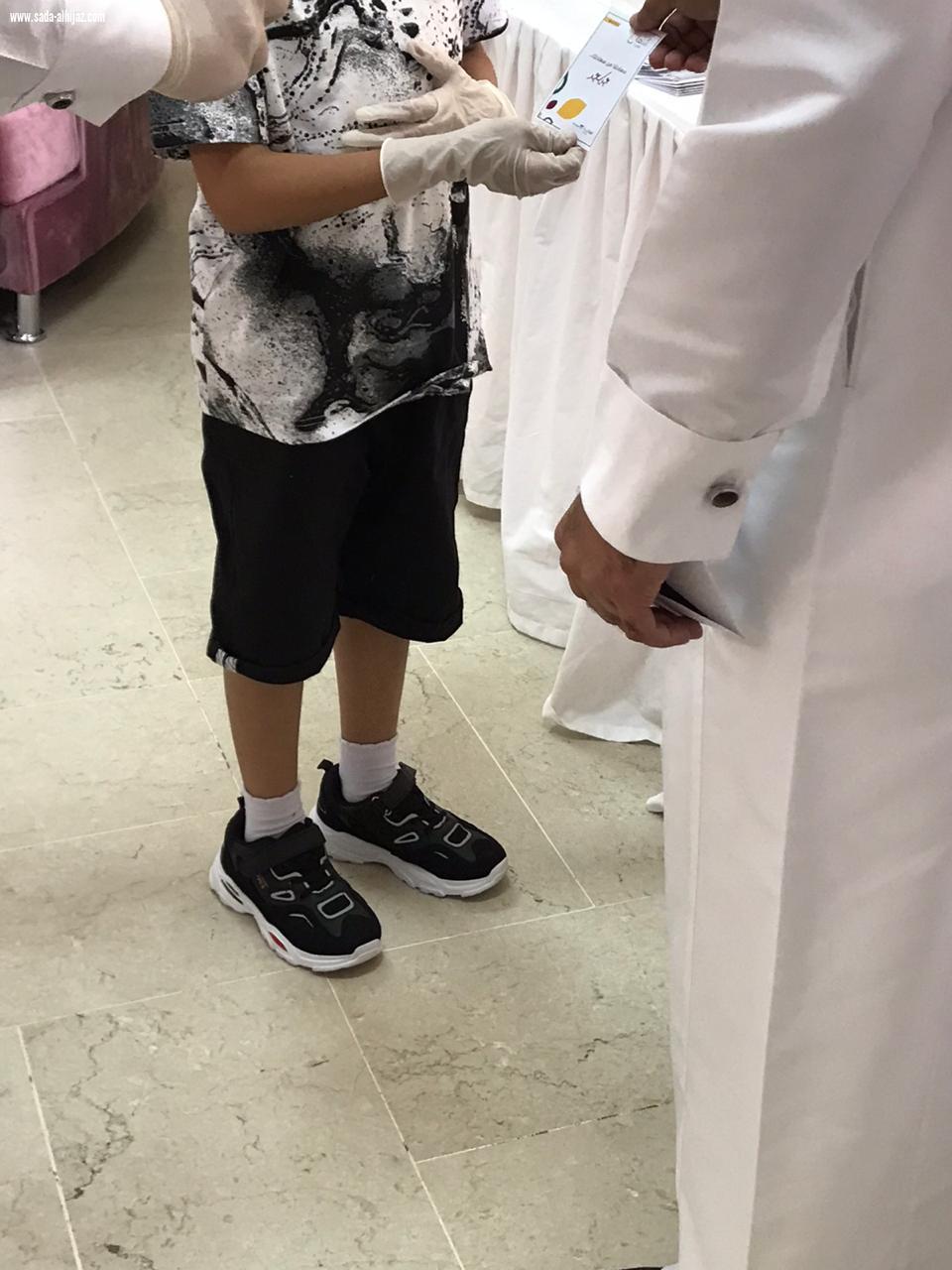 البنك الاهلي التجاري بالتعاون مع جمعية اليقظة النسائية الخيرية يقدمان كسوة العيد للأيتام بالطائف وشكر مقدم من إدارة شبكة نادي الصحافة السعودية للجمعية