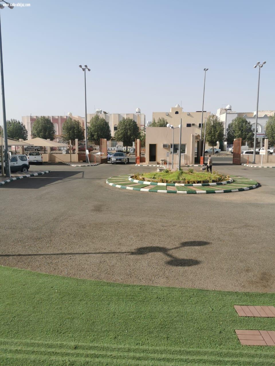 بالصور..   فرع وزارة البيئة والمياه والزراعة بمنطقة المدينة يستقبل موظفيه بالإجراءات الاحترازية