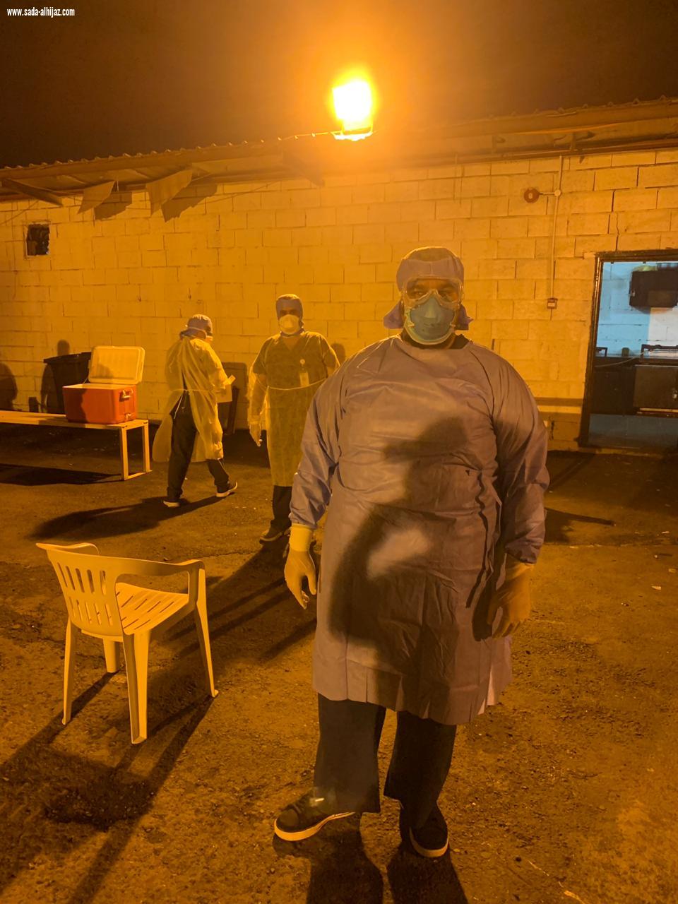 محافظ خميس مشيط يوجه اللجنة الخماسية  بفحص عمال بلدية المحافظة