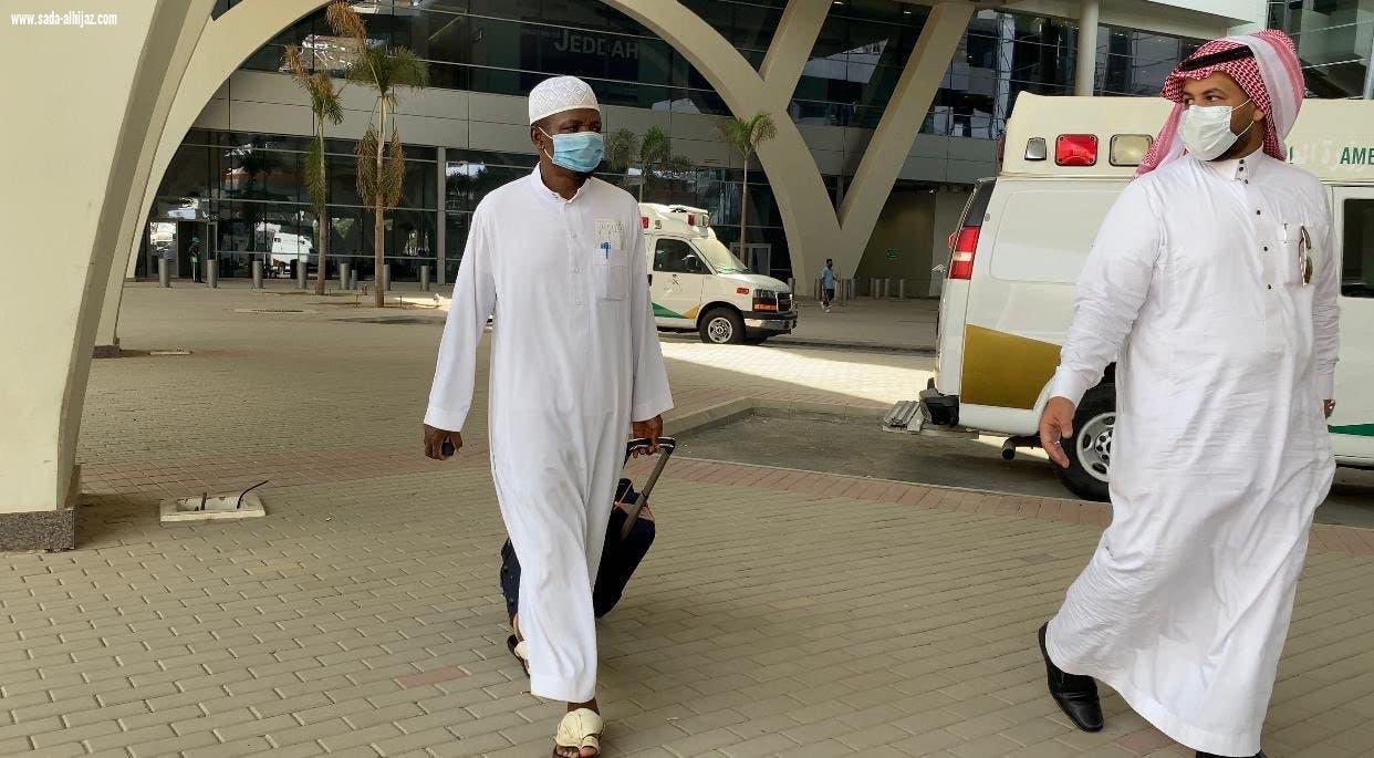 بالصور.. وصول الدفعة الأولى من الحجاج إلى مكة