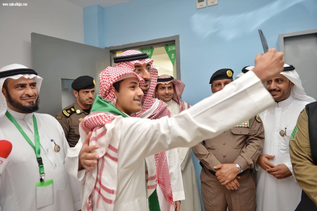 بمشاركة القطاع الخاص وتحقيقا لرؤية المملكة 2030 نائب أمير مكة يفتتح 26 مشروعا تعليميا بالعاصمة المقدسة