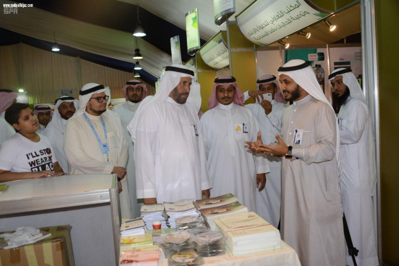 مدير عام الشؤون الأسلامية بجازان يتفقد الخيمة الدعوية بمهرجان جازان الشتوي العاشر
