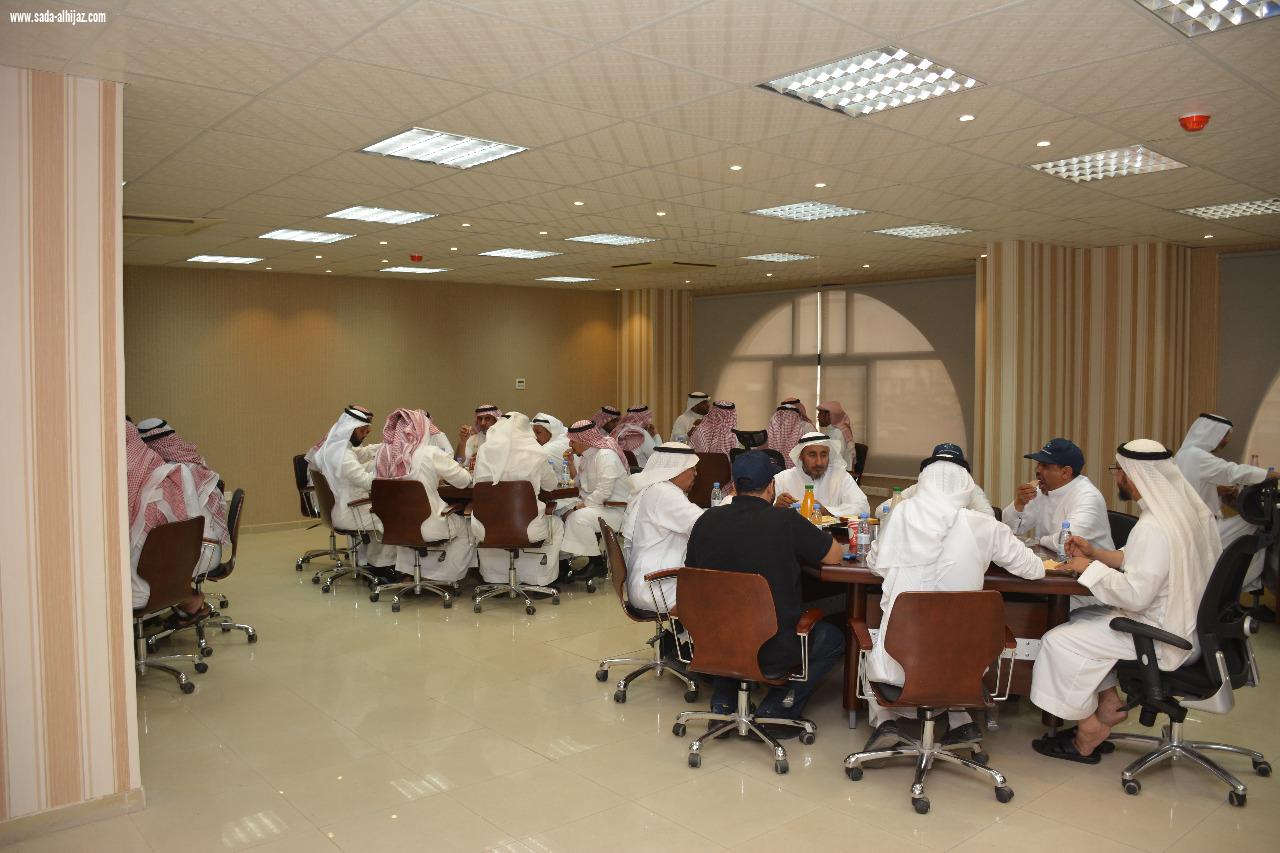 إدارة التدريب التقني والمهني بمنطقة المدينة المنورة تعايد منسوبيها بعيد الفطر المبارك