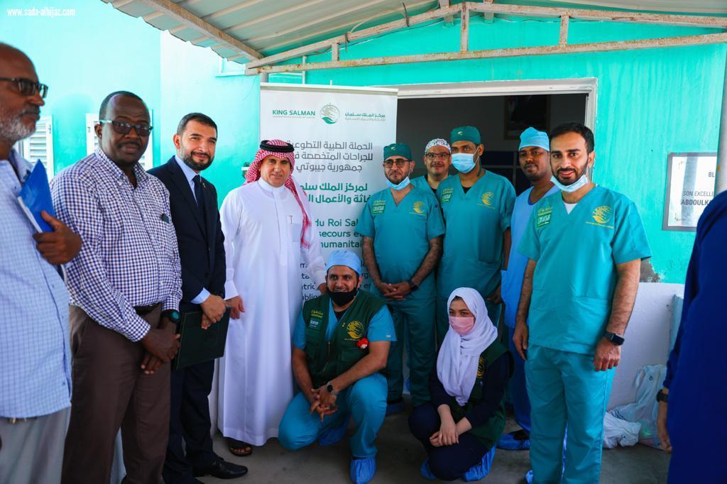 وقف ميدانياً على الجهود المبذولة .. السفير السعودي بجيبوتي يزور مستشفى بيلتييه العام لمتابعة جهود مركز الملك سلمان الإغاثي 