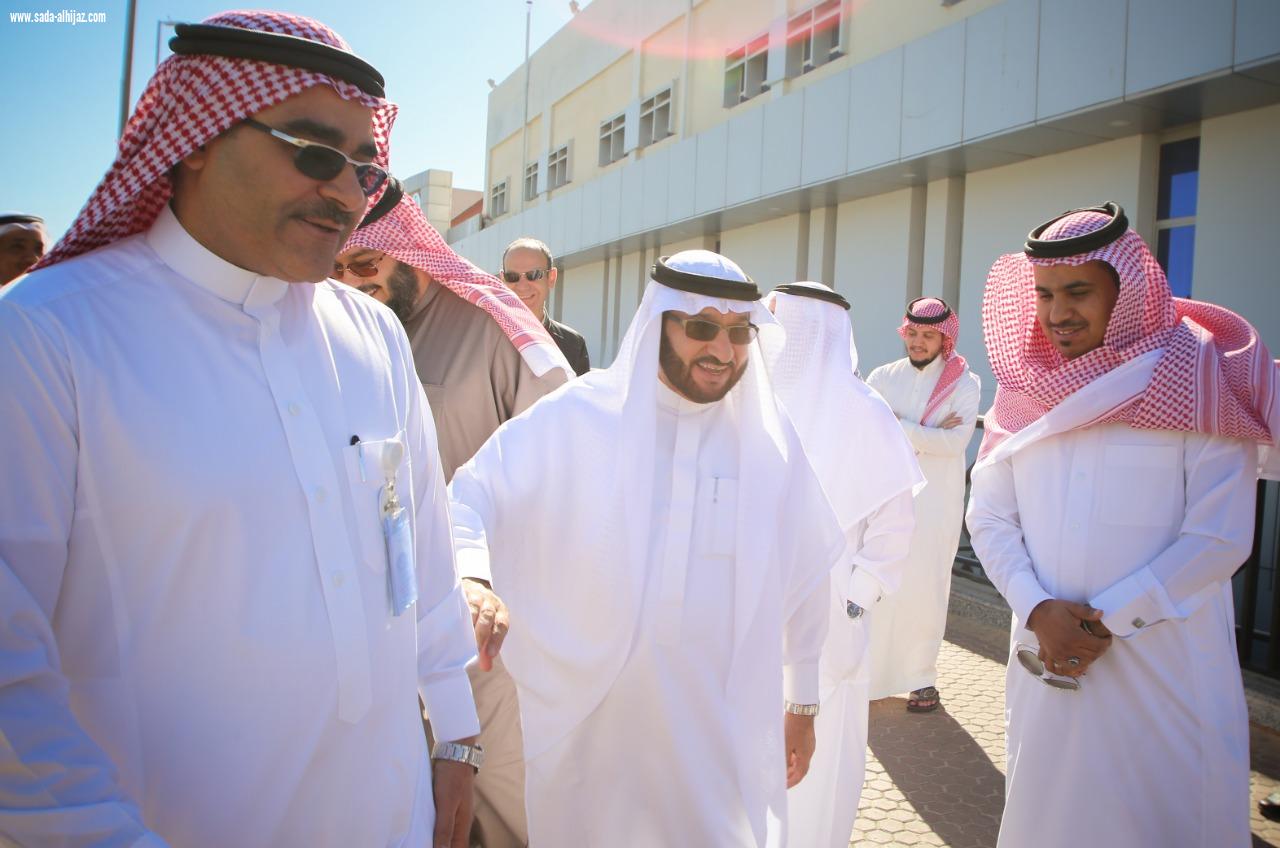 بمناسبة اليوم العالمي للسرطان 2019 : معالي رئيس المجلس الاستشاري للجمعية الخيرية لرعاية مرضى السرطان بالمدينة المنورة (أحياها) يزور المرضى المنومين في مستشفى الملك فهد