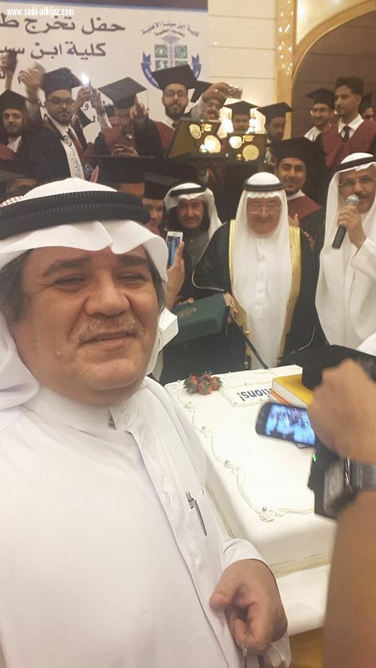 كلية ابن سيناء للعلوم الطبية بجدة تحتفل بتخرج 125 من طلابها من اقسام الطب العام وطب الاسنان والصيدلة الالكلينيكية والتمريض