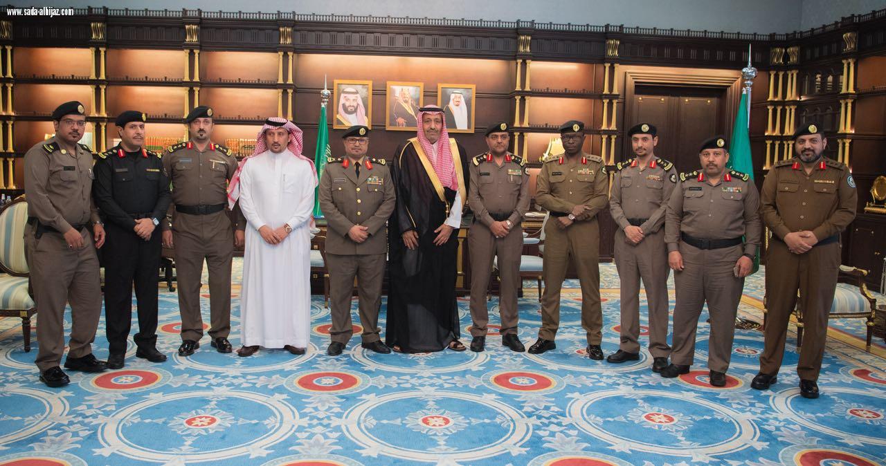 أمير الباحة يتسلم التقرير السنوي الأمني للجهات الأمنية بالمنطقة
