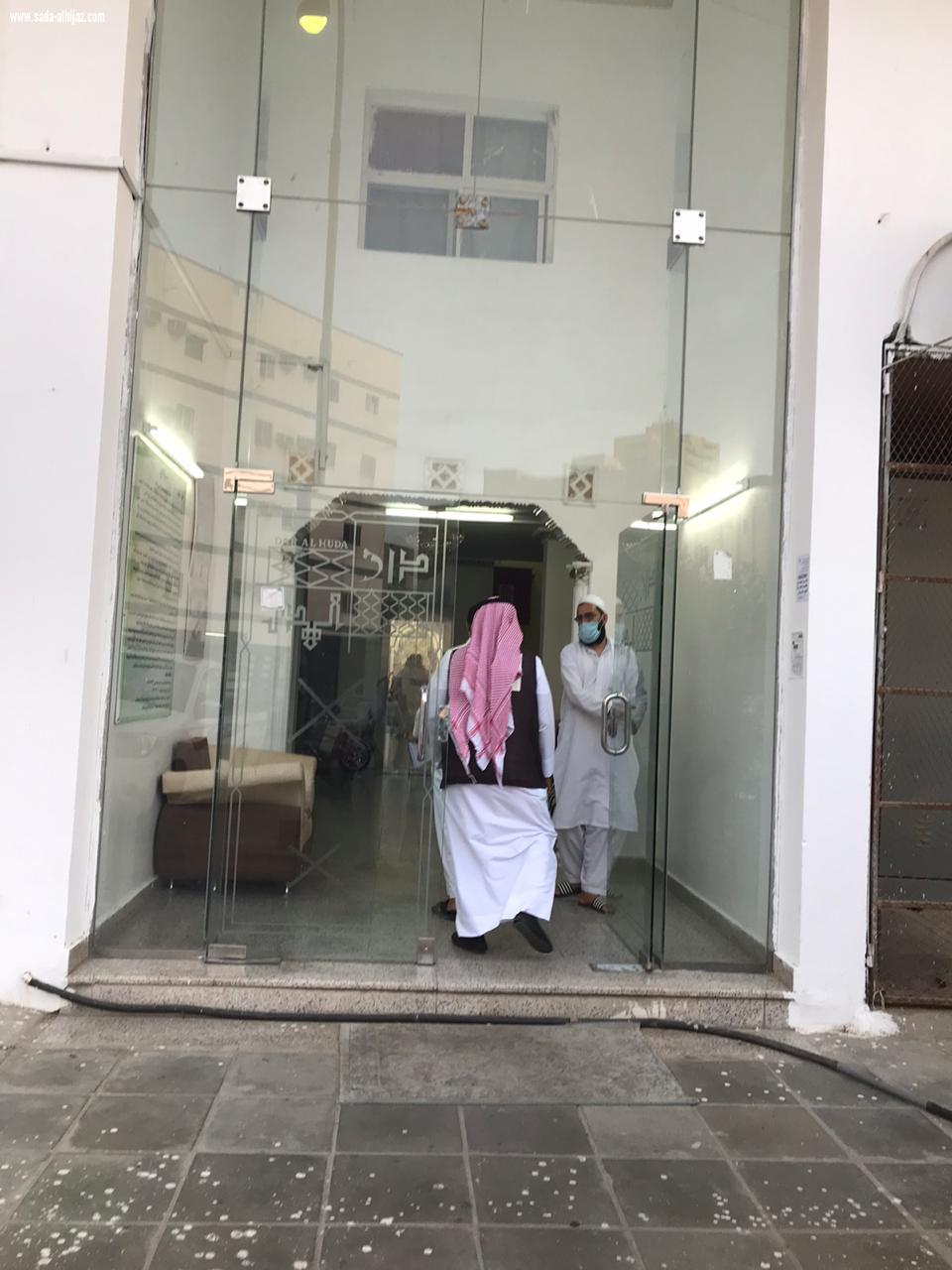 مبادرات إنسانية لمركز حي النزهة للأهالي من المساكين والأرامل والأيتام والمطلقات