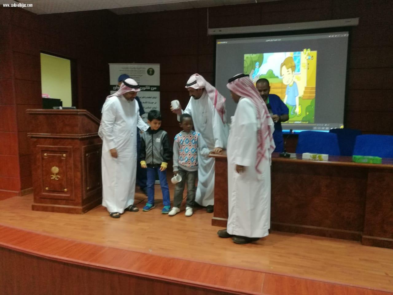 طلاب ابتدائية مدارس القلعة الحجازية يزورون مقر فرع وزارة البيئة والمياة والزراعة
