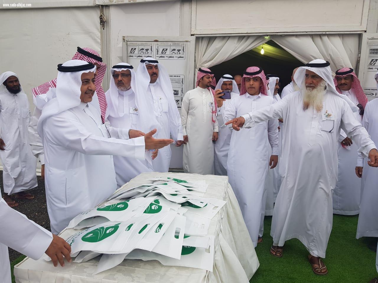 بالصورمحافظ خليص يفتتح الموقع الثاني لمبادرة درب الأنبياء بوادي قديد 