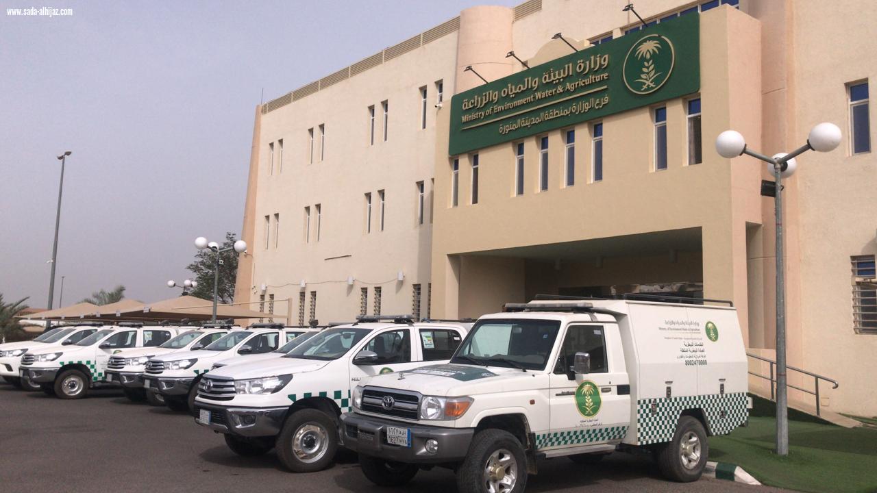 تسليم العيادات المتنقلة الى المكاتب والوحدات في منطقة المدينة المنورة