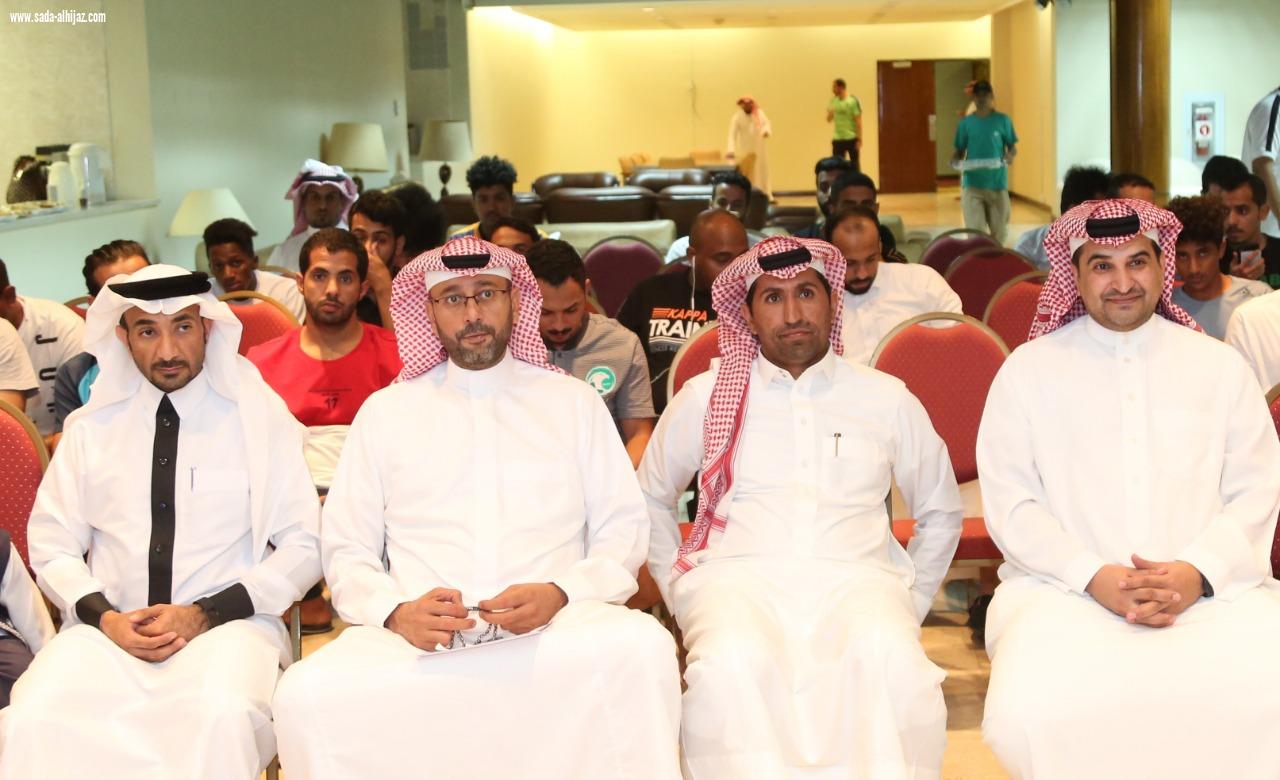 بالصور اجراء مراسم قرعة البطولة الرمضانية التي تنظمها الهيئة العامة للرياضة بالتعاون مع الاتحاد السعودي لكرة القدم الصالات على صالة الامير محمد بن عبدالعزيز بالمدينة المنورة